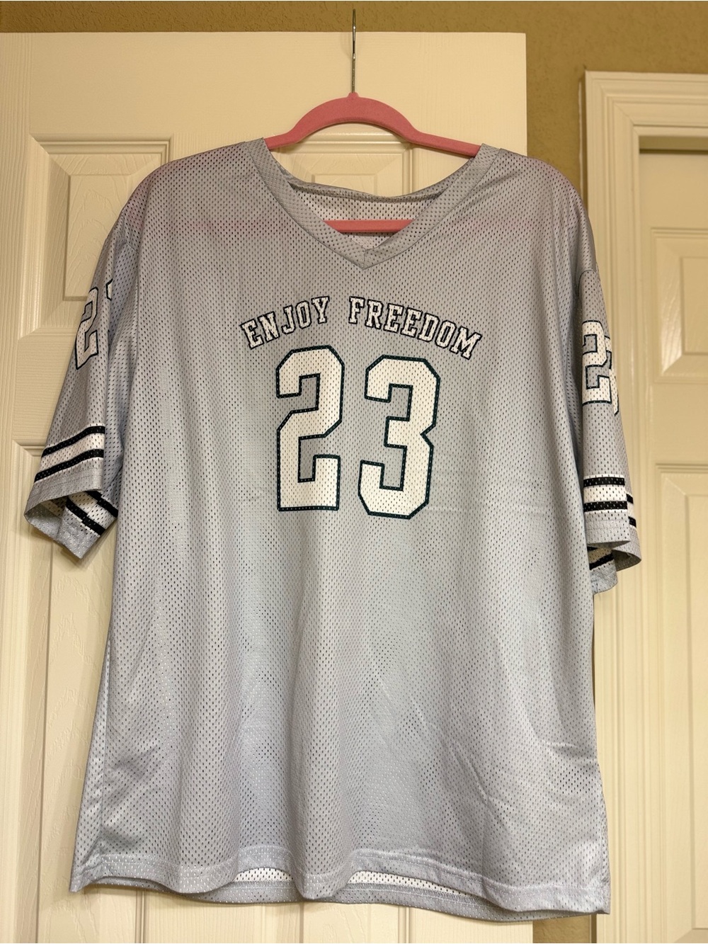 Enjoy Freedom Mesh Sports Jersey Shirt - Light Gray 23